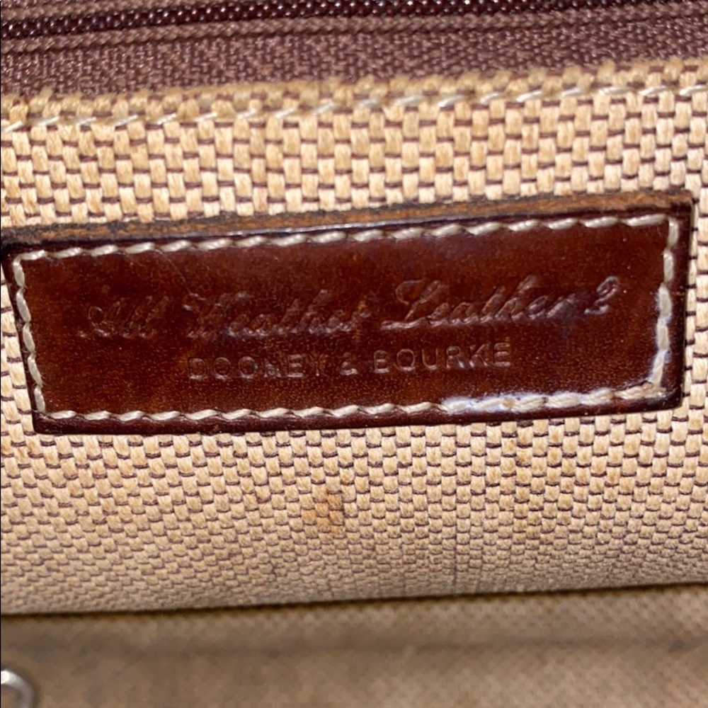 Vintage Dooney & Bourke - Picture 9 of 12
